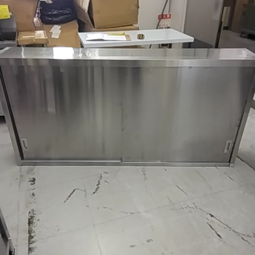 【中古】吊押し入れ 幅1800×奥ふかさ300×高さ900 【貨物輸送別途積もり書き】【御勤め用】【飲食店 バス発着場 勝手もと備品 吊押し入れ 御勤め用吊押し入れ】