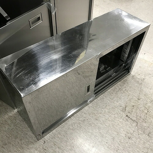 【中古】吊収納家具 幅1150×奥ぶかさ330×高さ550 【貨物輸送別途積もり書き】【お役目用】【飲食店 バス発着場 勝手もと設備 吊収納家具 お役目用吊収納家具】