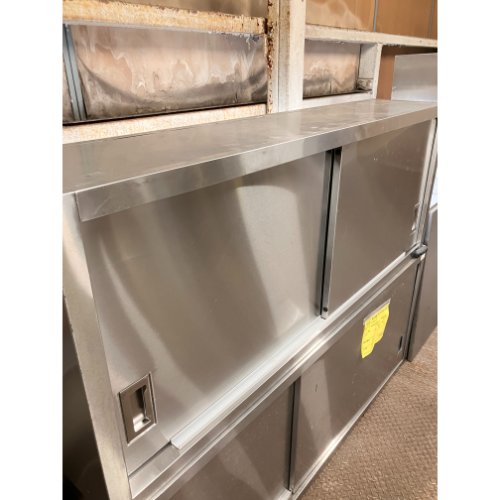 【中古】吊収納家具 幅1500×奥ぶかさ300×高さ600 【貨物輸送別途積もり書き】【お役目用】【飲食店 バス発着場 勝手もと設備 吊収納家具 お役目用吊収納家具】