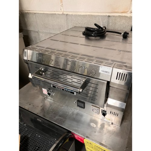 【中古】石窯ピザパイオーヴン ネクスト PZT-1UNO 幅560×奥ふかさ625×高さ370 【貨物輸送別途積もり書き】【御勤め用】【飲食店 バス発着場 勝手もと備品 オーヴン 御勤め用オーヴン】