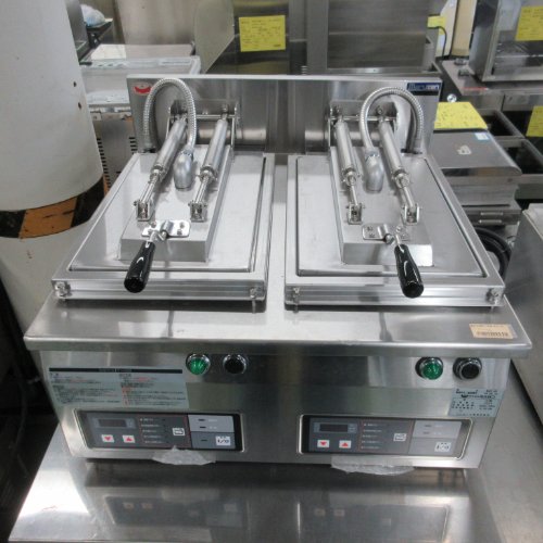 【業界最長1年保証】【中古】電気自動餃子焼器 マルゼン MAZE-44 幅600×奥行600×高さ285 三相200V 【送料別途見積】【業務用】【飲食店 店舗 厨房機器 餃子焼器 業務用餃子焼器】|厨房機器と店舗用品 TENPOS