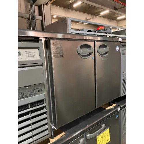 【中古】冷凍冷蔵コールドテーブル フクシマガリレイ(福島工業) YRC-121PE2 幅1200×奥行600×高さ800 【送料別途見積】【業務用】【飲食店 店舗 厨房機器 冷凍冷蔵コールドテーブル 業務用冷凍冷蔵コールドテーブル】 59,290円