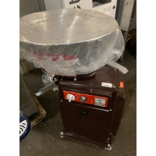 【中古】循環過程式精米機 宝田実業 NSK-10DX 幅550×奥ふかさ470×高さ800 【貨物輸送別途積もり書き】【御勤め用】【飲食店 バス発着場 勝手もと備品 風変わり機械類 御勤め用風変わり機械類】