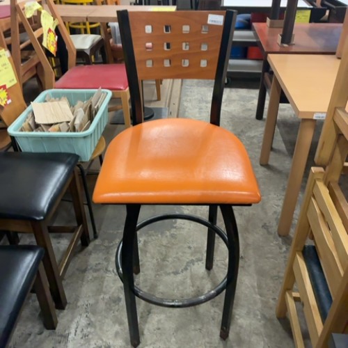 【中古】カウンタ女性議長 オレンジ色なめし革 幅430×奥ふかさ470×高さ1090 座面高さ：740 【貨物輸送無料】【御勤め用】【飲食店 バス発着場 勝手もと備品 カウンタ女性議長 御勤め用カウンタ女性議長】