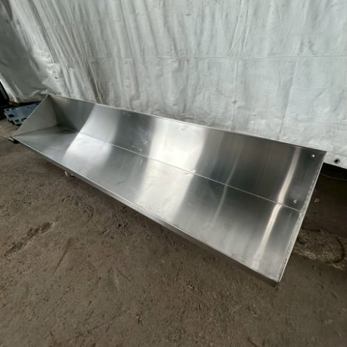 【中古】平棚 背板付き添い人 幅1500×奥ふかさ300×高さ250 【貨物輸送別途積もり書き】【御勤め用】【飲食店 バス発着場 勝手もと備品 平棚 上棚 御勤め用平棚 御勤め用上棚】