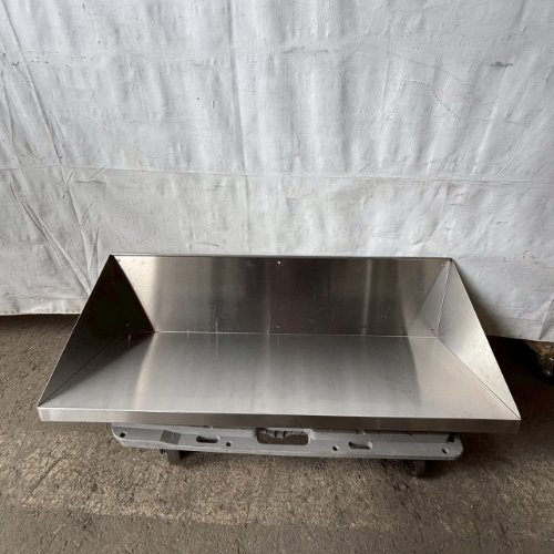 【中古】平棚 背板付き添い人 幅850×奥ふかさ300×高さ250 【貨物輸送別途積もり書き】【御勤め用】【飲食店 バス発着場 勝手もと備品 平棚 上棚 御勤め用平棚 御勤め用上棚】