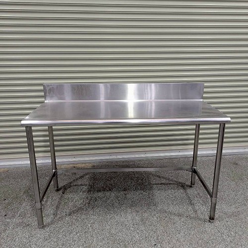 【中古】作業台 BGあり 幅1350×奥行600×高さ850 【送料別途見積】【業務用】【飲食店 店舗 厨房機器 作業台 業務用作業台】|厨房機器と店舗用品 TENPOS