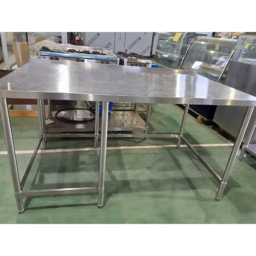 【中古】作業台 BGあり 幅1600×奥行920×高さ830 【送料別途見積】【業務用】【飲食店 店舗 厨房機器 作業台 業務用作業台】|厨房機器と店舗用品 TENPOS