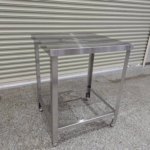 【中古】作業台 BGなし 幅600×奥行600×高さ800 【送料別途見積】【業務用】【飲食店 店舗 厨房機器 作業台 業務用作業台】|厨房機器と店舗用品 TENPOS