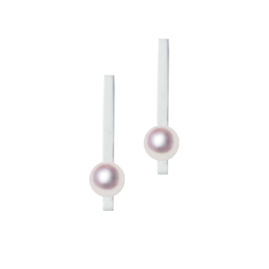K14WG 5.5mm アコヤ真珠 デザインピアス 宇和島 真珠 ジュエリー・アクセサリー・Tensei Pearl 天成真珠(あこや パール 本真珠 フォーマル カジュアル 誕生日 結婚式 七五三 成人祝い 就職祝い 成人式 卒業式 入学式 入園式 卒園式 母の日 ギフト プレゼント)|宇和島 天成真珠