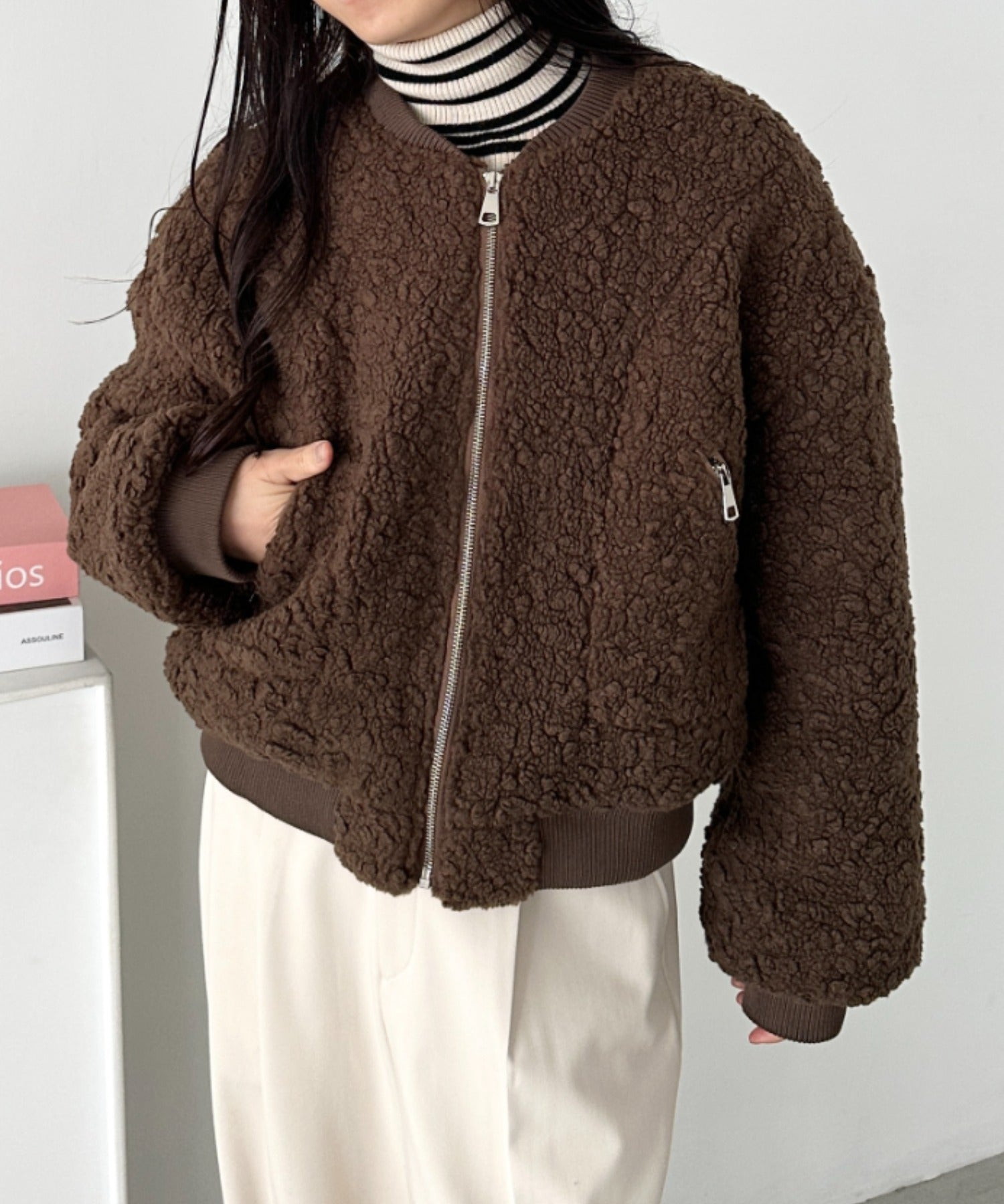 クーポン利用で2397円◆4/18-4/24まで ▲【送料無料】ノーカラー ボア ジャケット | CL2254007
