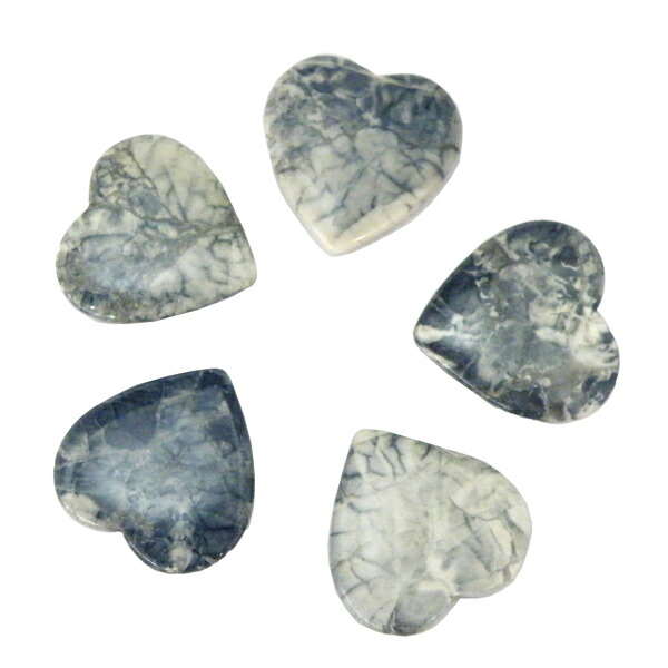 楽天市場】ソーダライト 【ハート・磨き石 1点もの】 約44x40x25mm