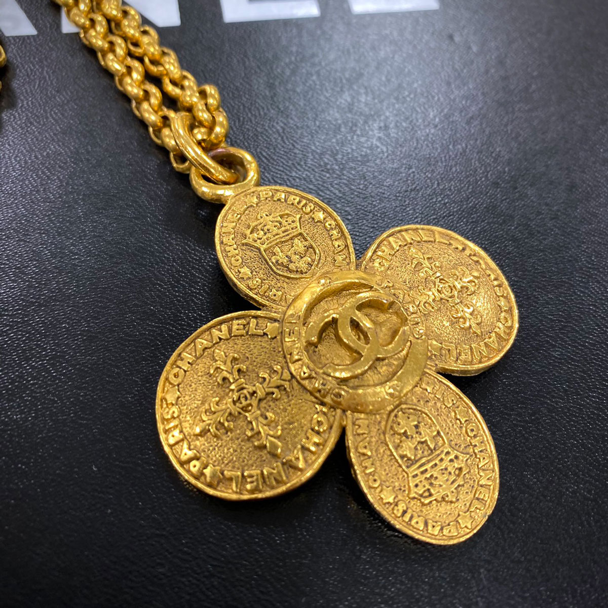 楽天市場】大SALE シャネル CHANEL ヴィンテージ ロゴ カンボン