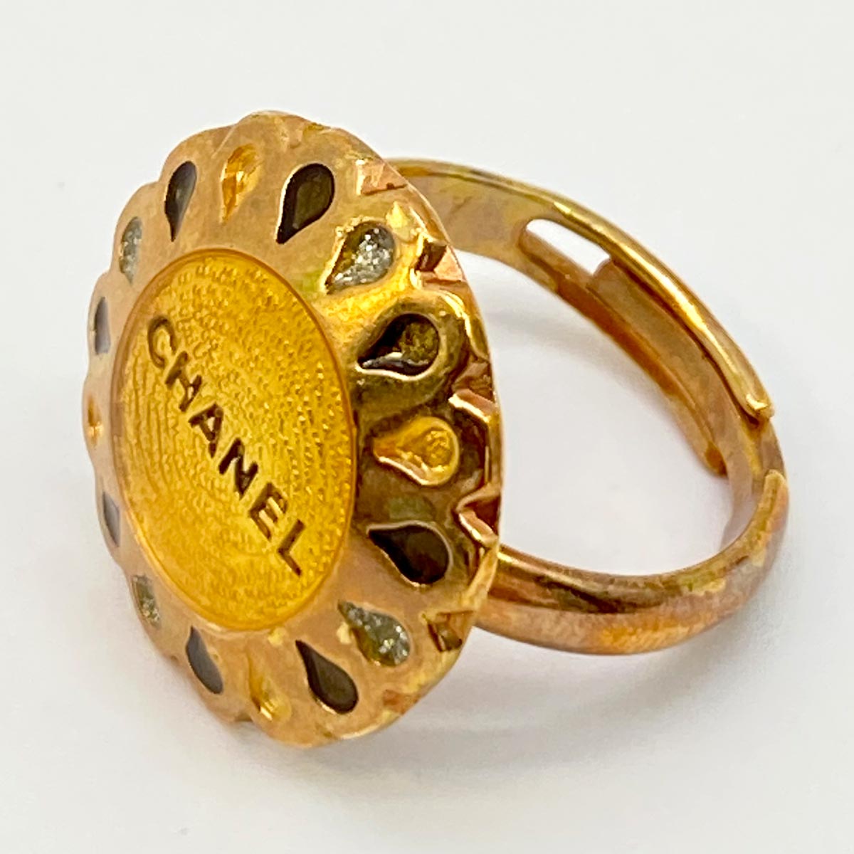 【人気商品！】シャネル CHANELロゴ 3連リング 12号 バイセル公式】シャネル ロゴ 3連 リング 指輪 リング 12.5号