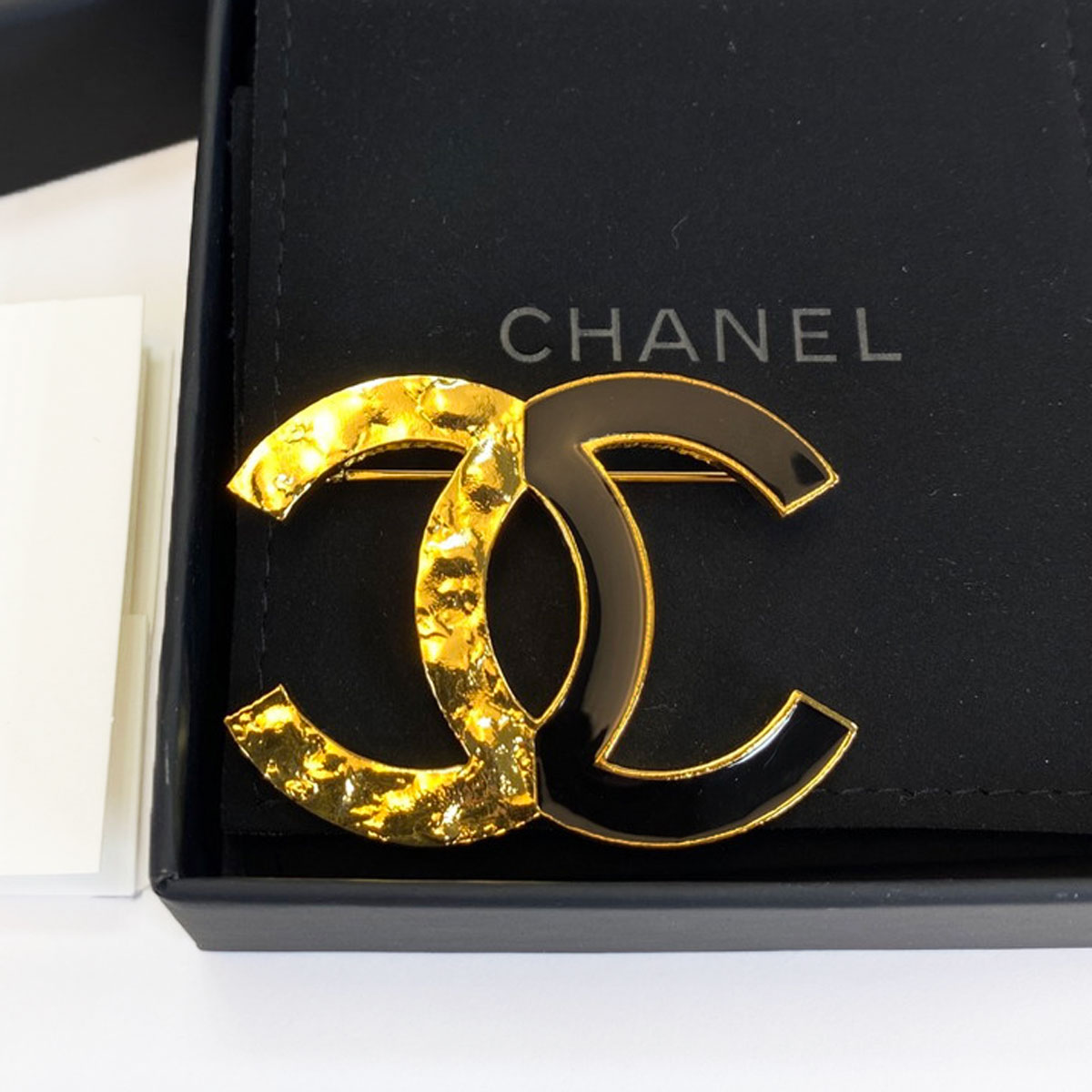 ✨CHANEL brooch✨シャネルブローチ❤️シャネルピンブローチ　GOLD CHANEL シャネル ブローチ ピンブローチ ココマーク/ライン