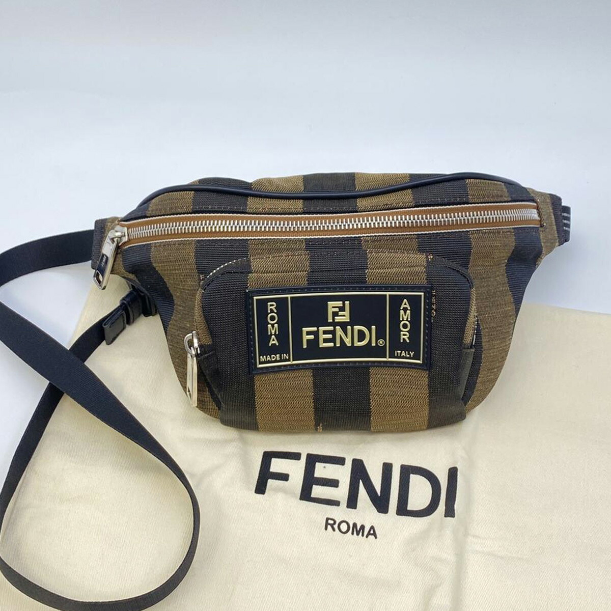 【新品】フェンディ 7VA605 AMAC ウエストバッグ 楽天市場】フェンディ 7VA605 AMAC ウエストバッグ【中古