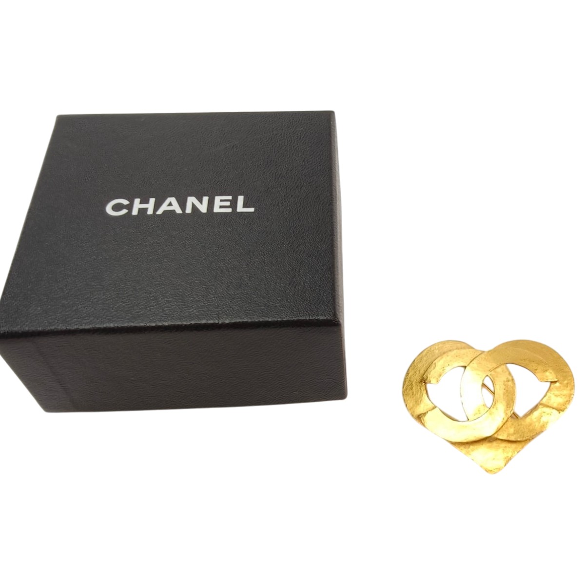 シャネル CHANEL ココマーク ハートモチーフ ブローチ 95P ゴールド 管理番号：10036