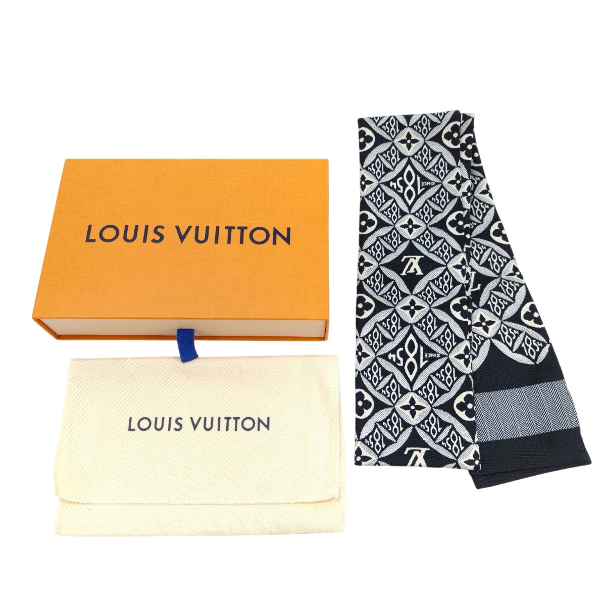希少　ルイヴィトン バンドー SINCE 1854 スカーフ　モノグラム 希少 ルイヴィトン バンドー SINCE 1854 スカーフ モノグラム