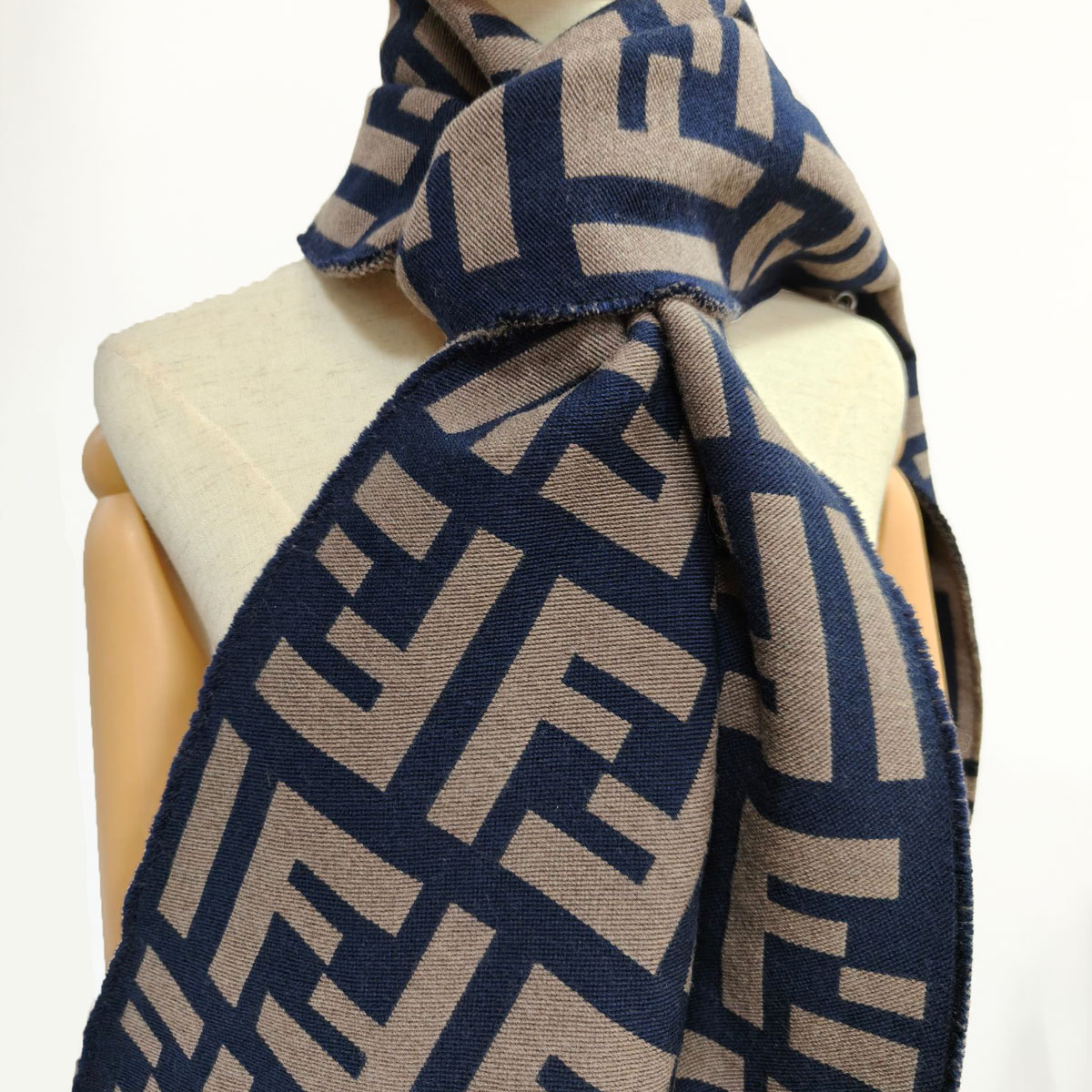 楽天市場】フェンディ FENDI 23-24AW マフラー ウール シルク スカーフ