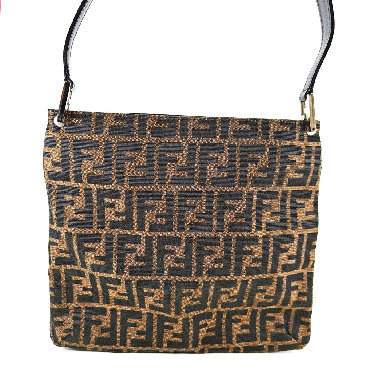 楽天市場】□極美品□ FENDI フェンディ ズッカ柄 ナイロンキャンバス