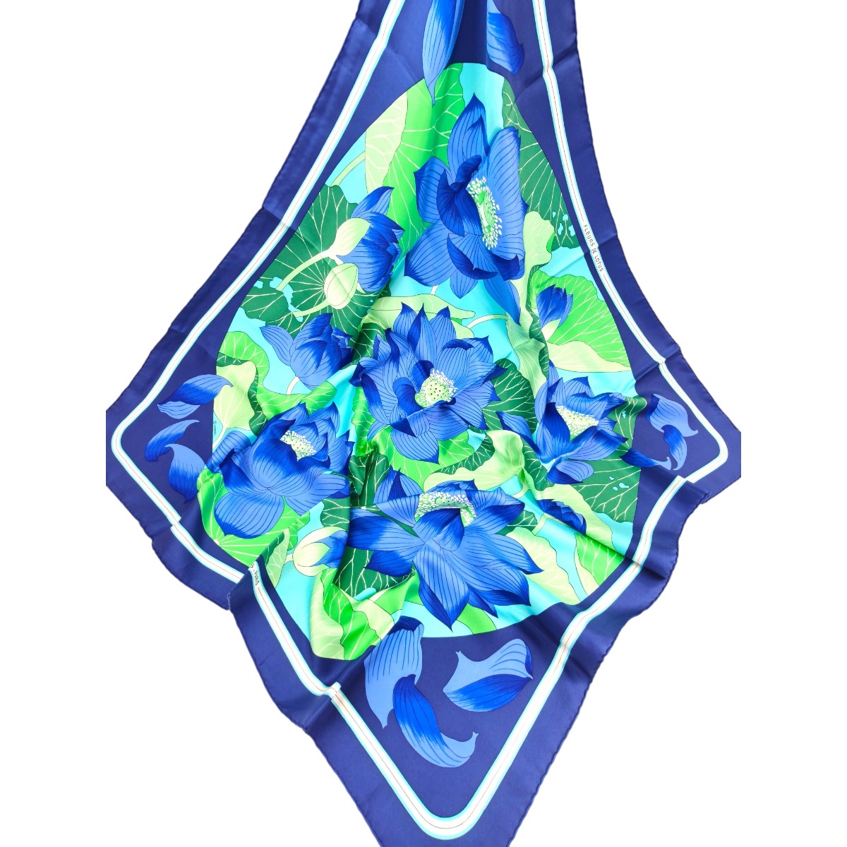 楽天市場】HERMES エルメス カレ90 スカーフ シルク VOILES de LUMIERE