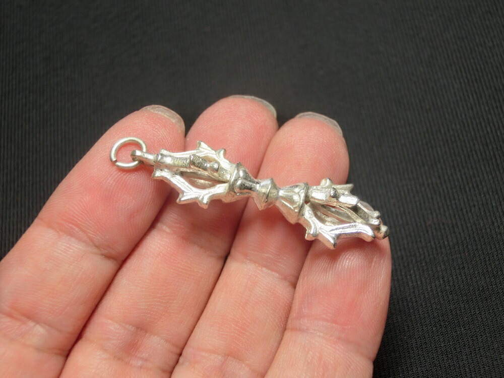 楽天市場】手彫り 天然水晶 五鈷杵（ヴァジュラ）ネックレス｜密教法具