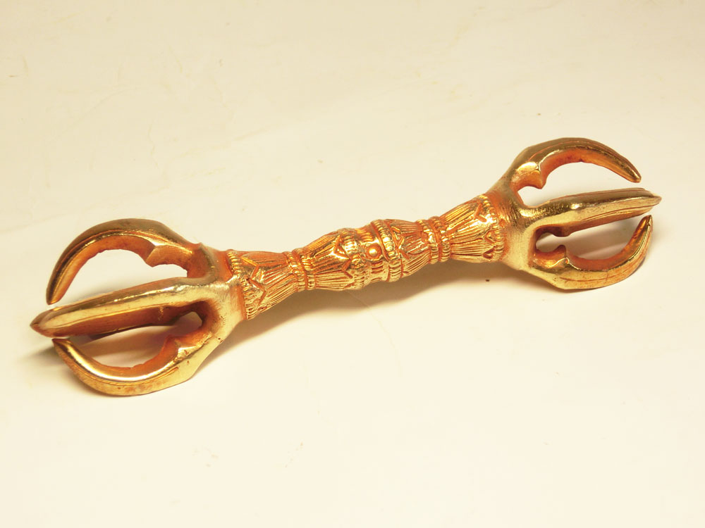 骨董調 ヴァジュラ 金剛杵 ( 五鈷杵 : ごこしょ) 長さ約15cm 【 密教御守り 開運お守り 幸運おまもり ヒーリンググッズ 】 邪気払い 魔除け 瞑想に ★ ネパール製 ネパール品質