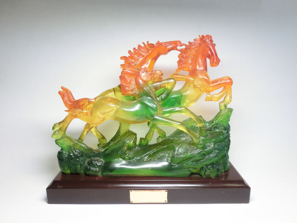 馬の置物 N2968 陶器 馬の置物 4体セット - メルカリ