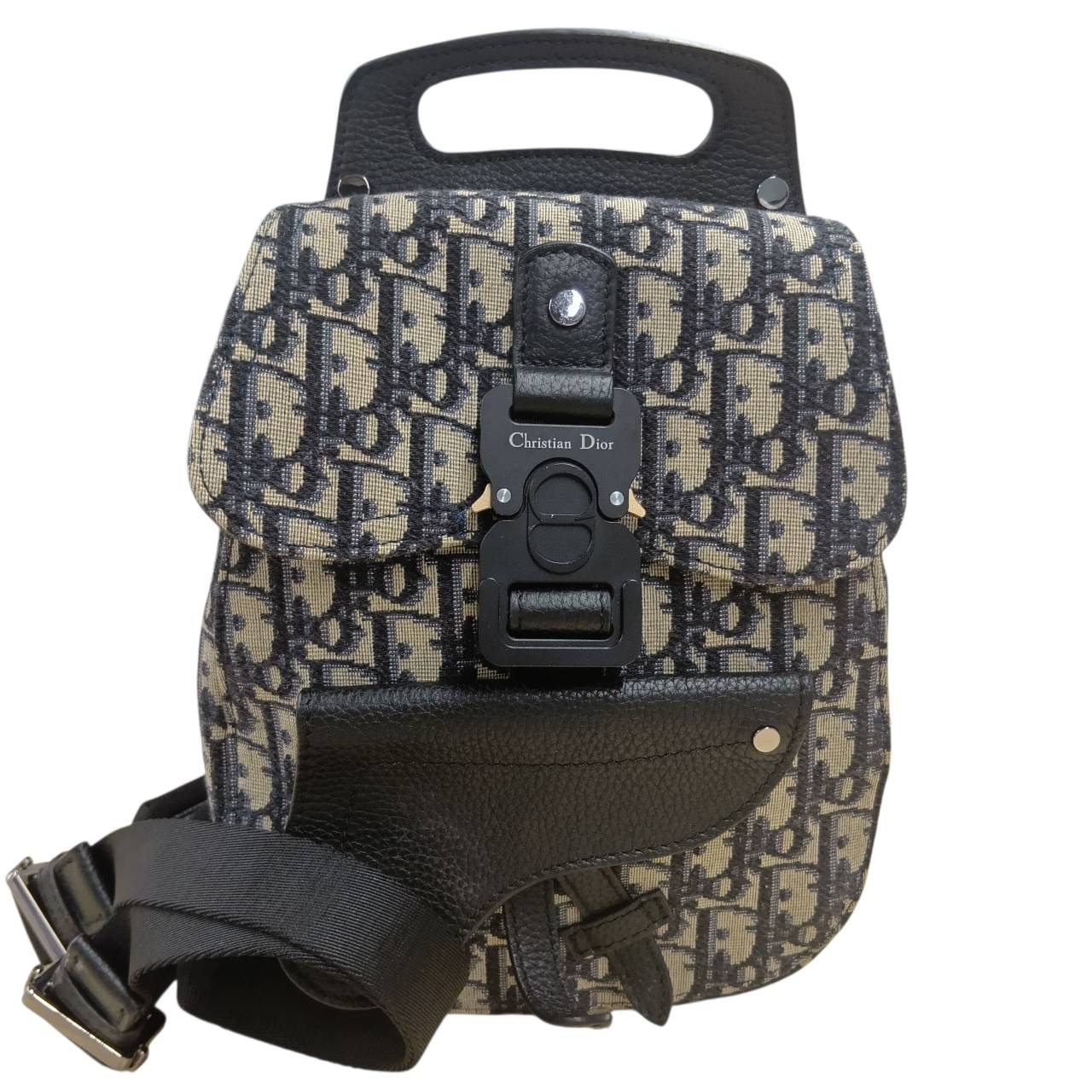 【貨物輸送無料】CHRISTIAN DIOR ディオール サドル ミニ オブ漏れる トロッター ギャロップ うしろ側容器に並べる 1ADBA086 背嚢  【中古】