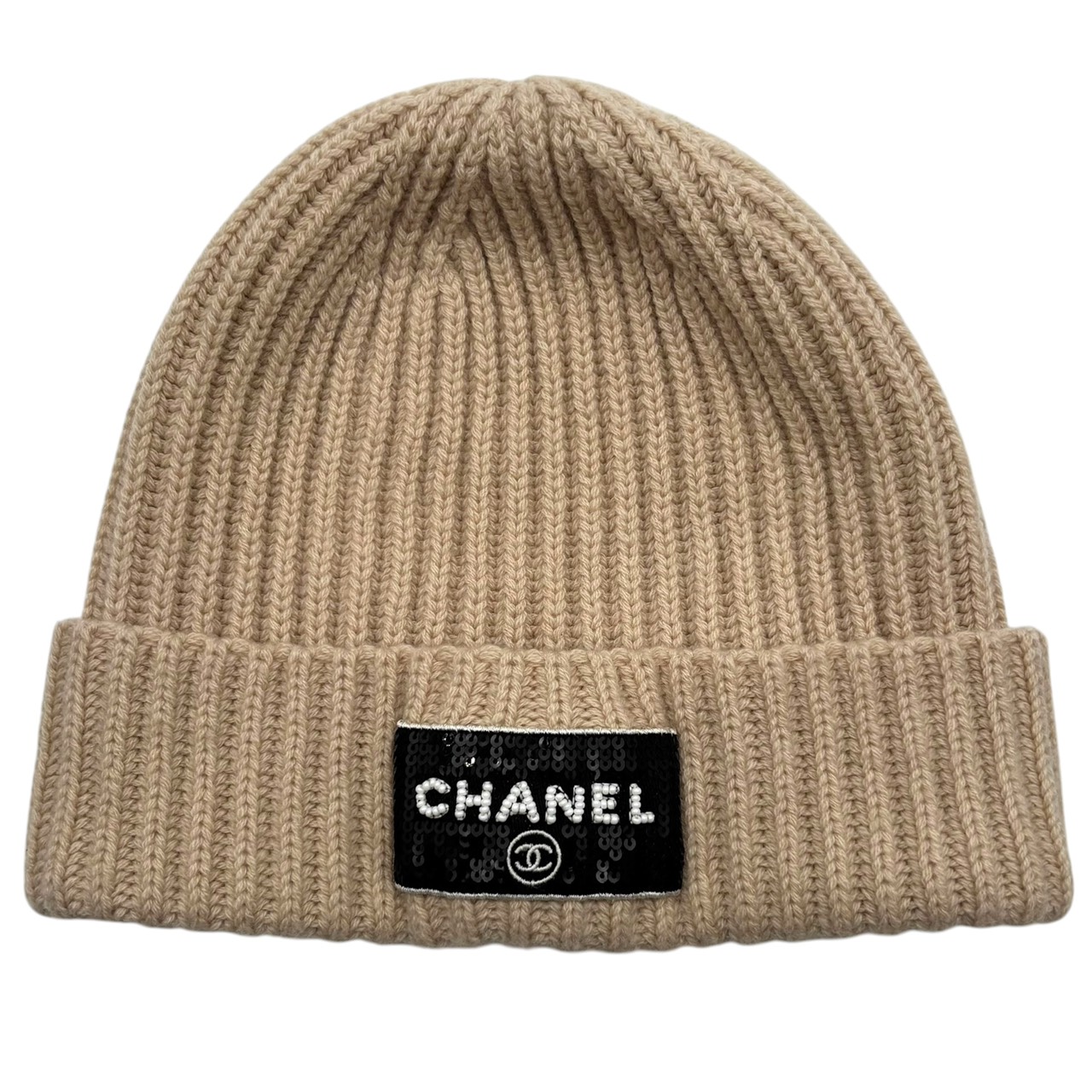 【貨物輸送無料】 CHANEL シャネル ロゴタイプ 編み物帽 AA9553 ビーニー カシミヤ スパンコール ベージュメンズ レディース【中古】