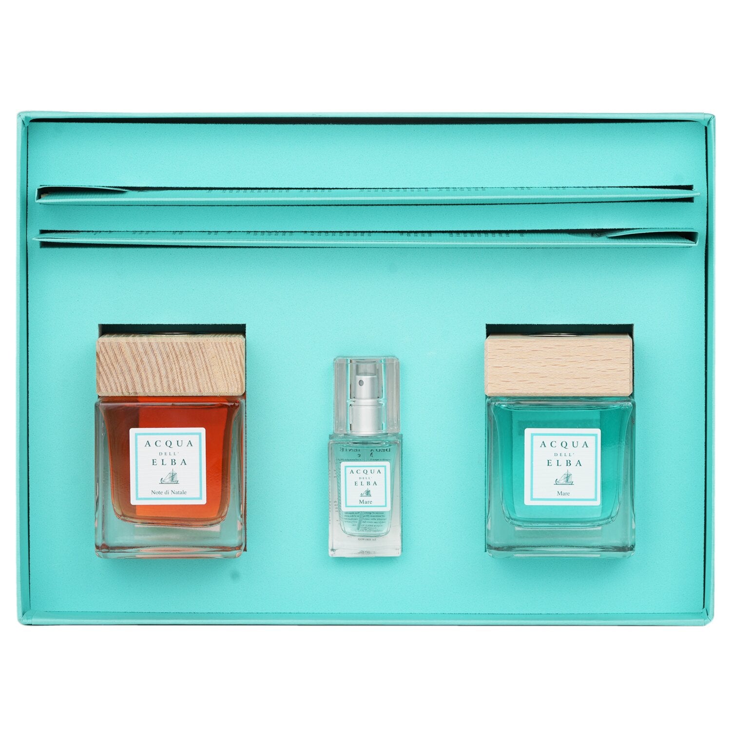 【月間優良ショップ受賞】 Acqua Dell'Elba Scatola Regalo Home Scent Coffret: アクア・デッレ・エルバ Scatola Regalo Home Scent Coffret: 3pcs 送料無料 海外通販｜The Beauty Club