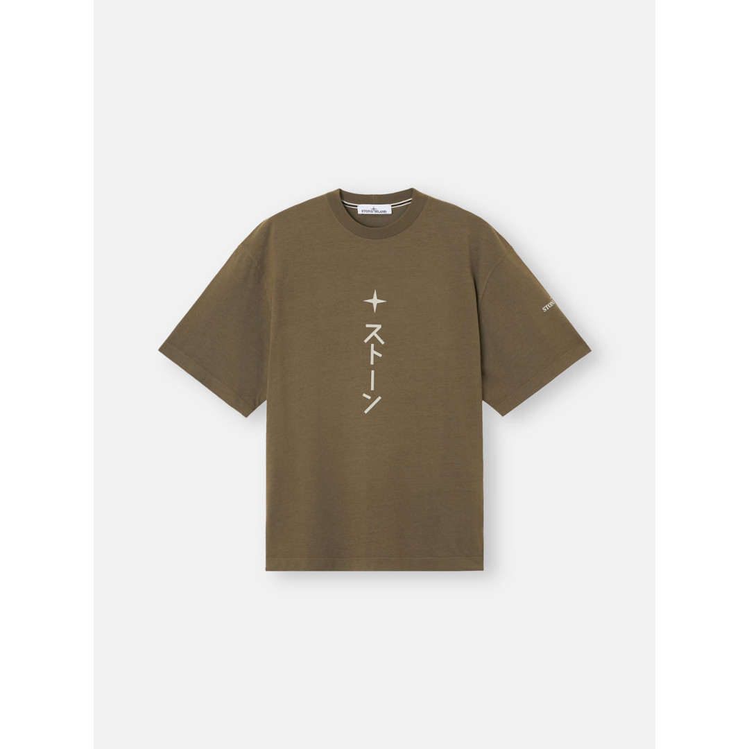V0054 (K2S152100021S0236V0054) 25AW 25秋冬トップス Tシャツ ロゴTシャツ ガーメントダイ プリント カタカナ 日本語