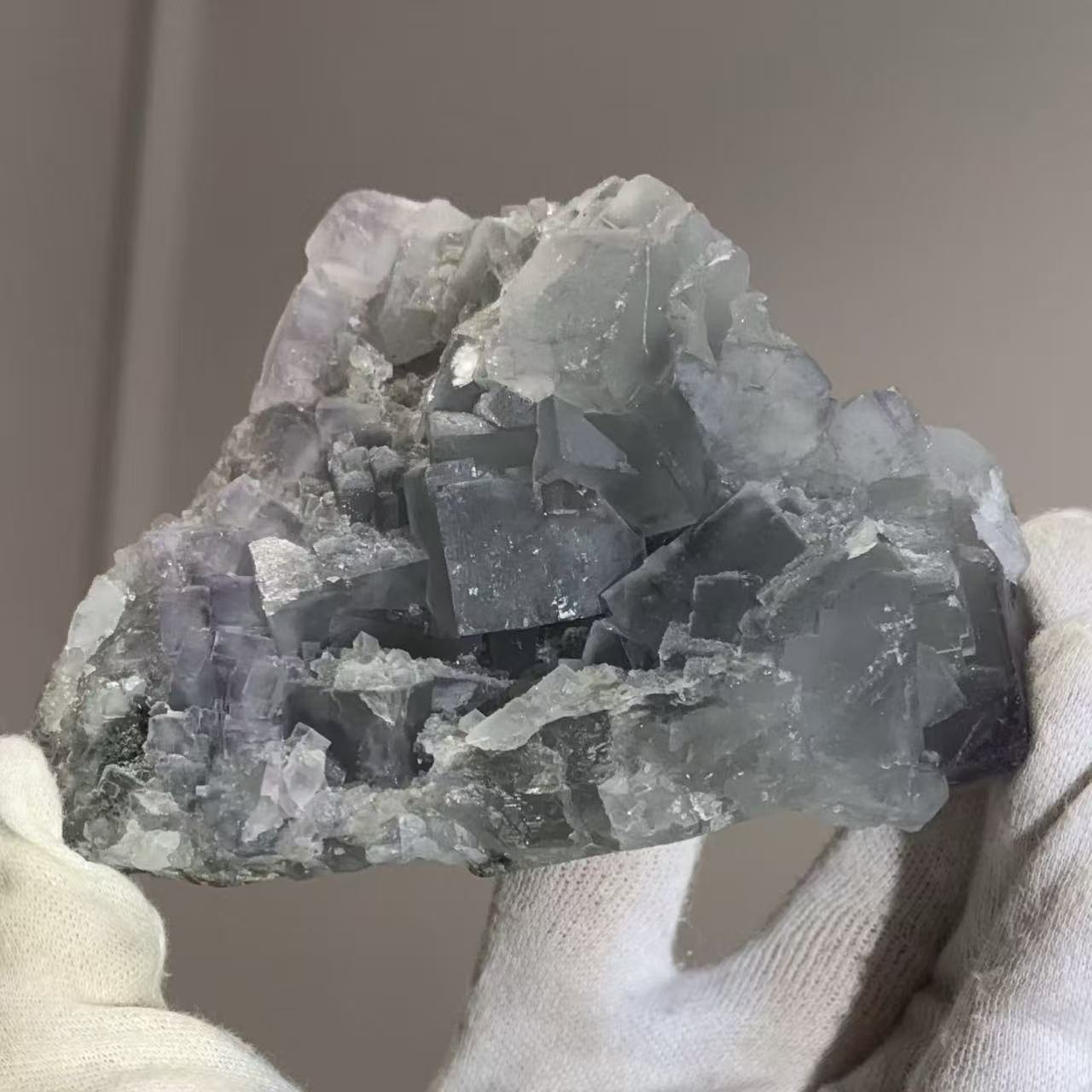大 天然石 ブルー フローライト 原石 置物 鉱石 結晶 クラスター 鉱物標本 NO.1152