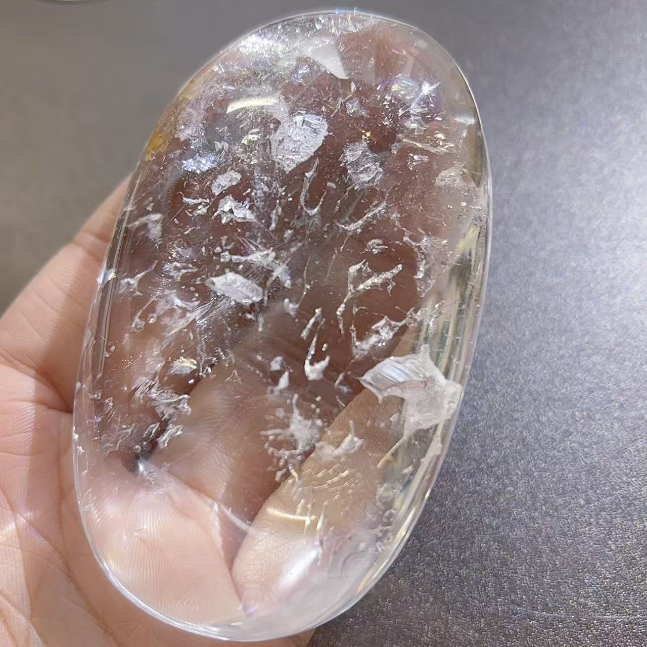 大！高品質 天然石 負晶 本水晶 クリアクリスタル 握り石 エレスチャルクォーツ タンブル 置物 レインボー 空洞 負晶水晶 虚晶水晶 パーム エレスチャル クリスタル No.913