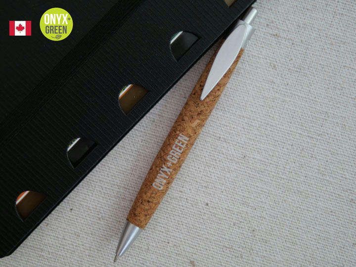 楽天市場 Onyx Green オニキス グリーン リサイクル コルク ボールペン 0 7ｍｍ Retractable Pen Cork おしゃれ 文房具 文具 カナダ エコ 環境 ボールペン The Wind