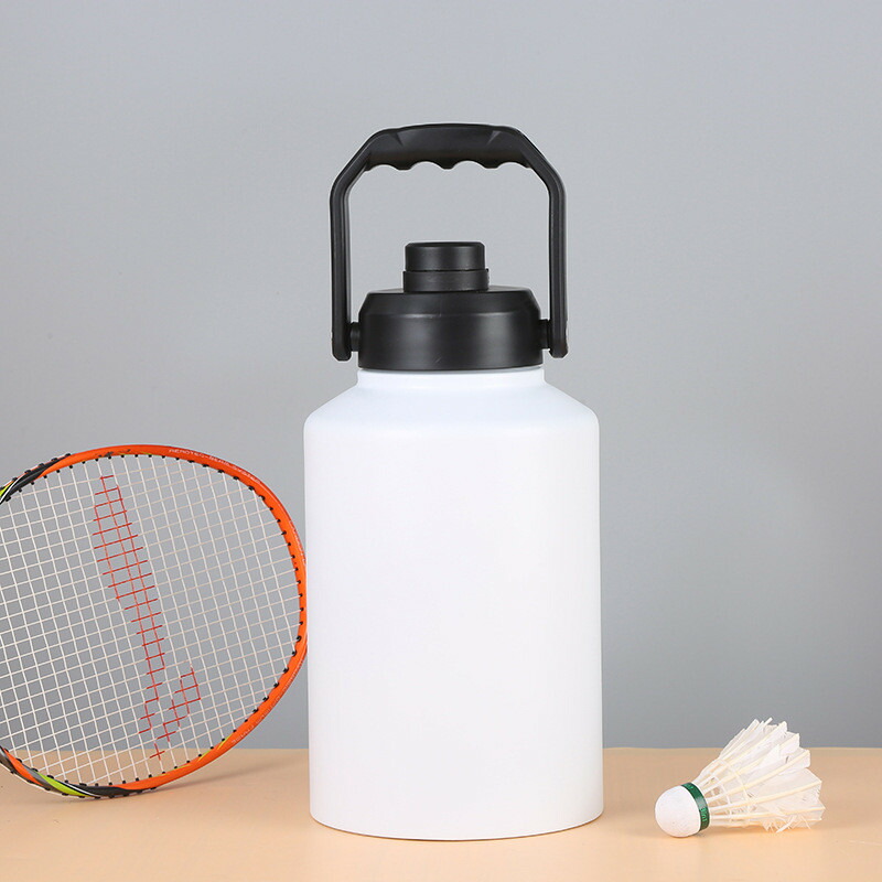 「送料無料」アイスコンテナ 2.0L ウォータージャグ 小型 キャンプ用 氷入れ 水筒 タンク 保冷 大容量 真空断熱 広口 アイスペール キャンプ 持ち運び BBQ アウトドア 屋外 冷たい飲み物 304 ステンレス製 水 氷水 ギフト 父の日 運動会 花見|シングス