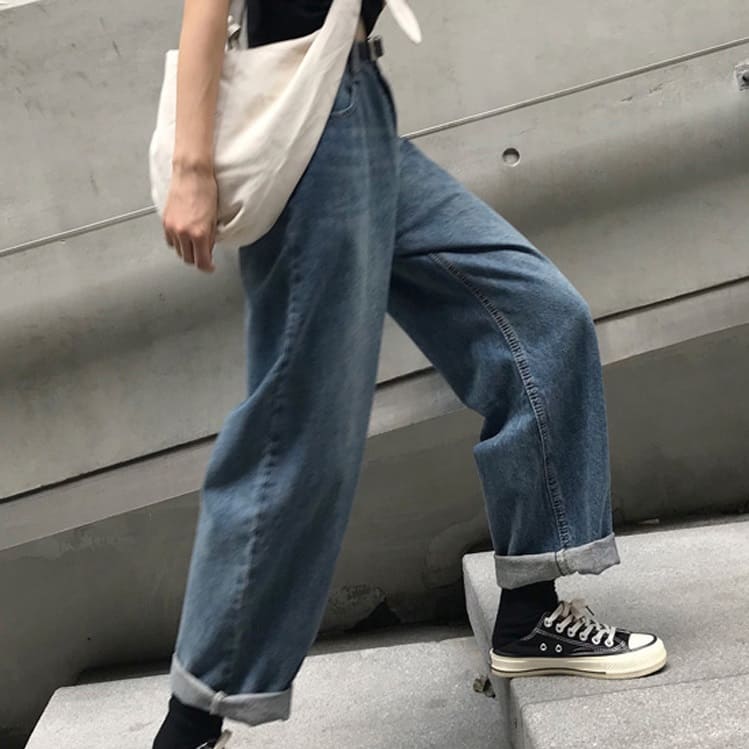楽天市場 高校生 中学生 10代 20代 デニム パンツ レトロ ワイドパンツ レディース ボトムス ジーンズ ワイドレッグ 脚長効果 ダメージ加工 4475 Threefashion