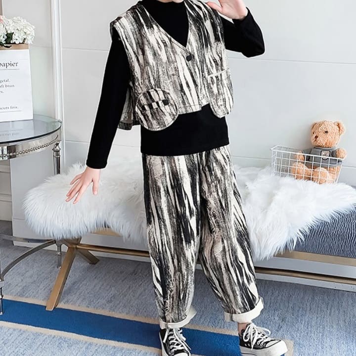 韓国子供服 セットアップ 新作 モード系 3点セット 女の子 長袖トップス ベスト ロングパンツ ボトムス グラデーション カラー キッズ カジュアル ズボン オシャレ コーデ 通学 普段着 出産祝い