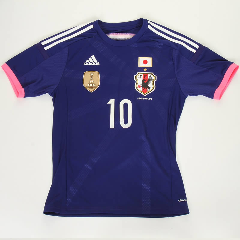 JFA 桜餅コレクション adidas ユニフォーム 3点セット アディダスがNIGO®デザインによる桜餅のような色合いのサッカー