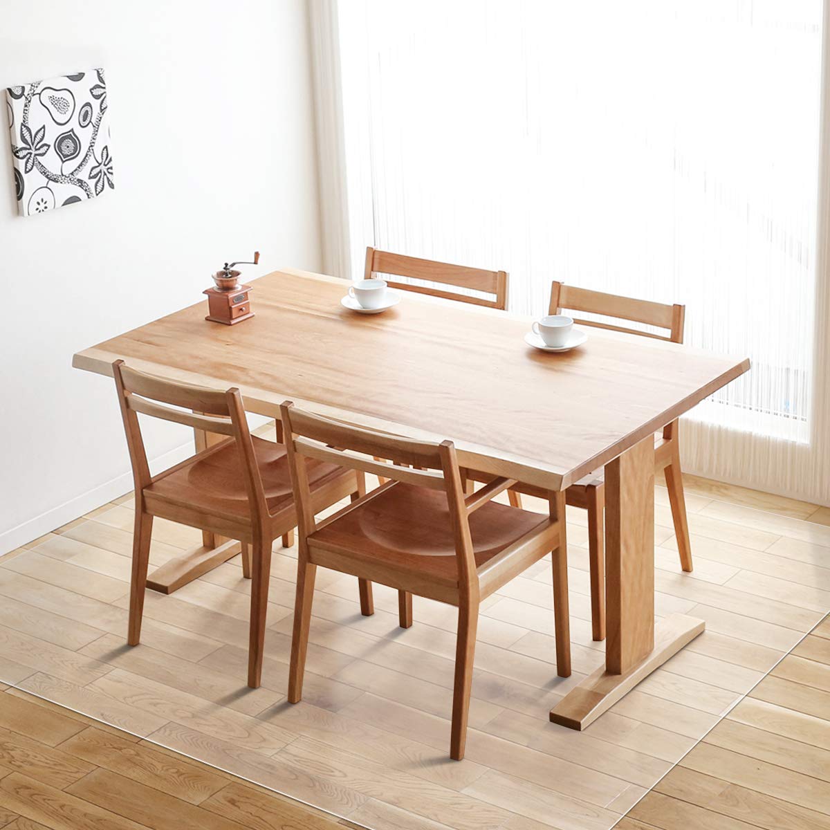【拭くだけ】ダイニングマット 透明 240×180cm クリア 1.5mm厚 拭ける PVCマット 床暖房対応 お手入れ簡単 キッチマット ソフト エンボス加工 カットできる サラっとした手触り 清潔 ハードフロア/畳/フローリング対応|THRSparkle