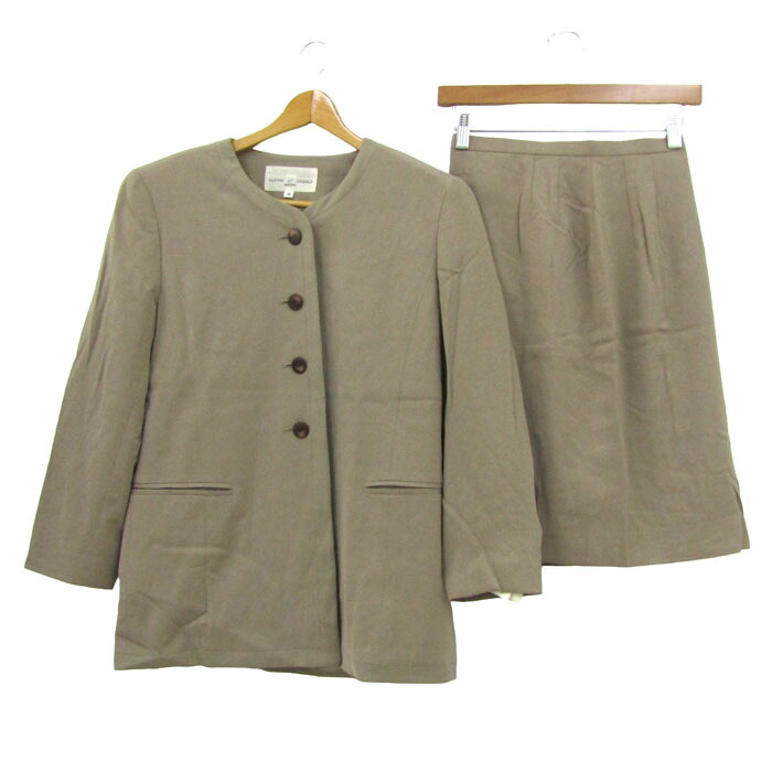 ジャンニロジュディチェ セットアップ 上下セット ジャケット スカート 未使用品 レディース 40サイズ ブラウン GIANNI LO GIUDICE 【中古】｜Thumbs-up