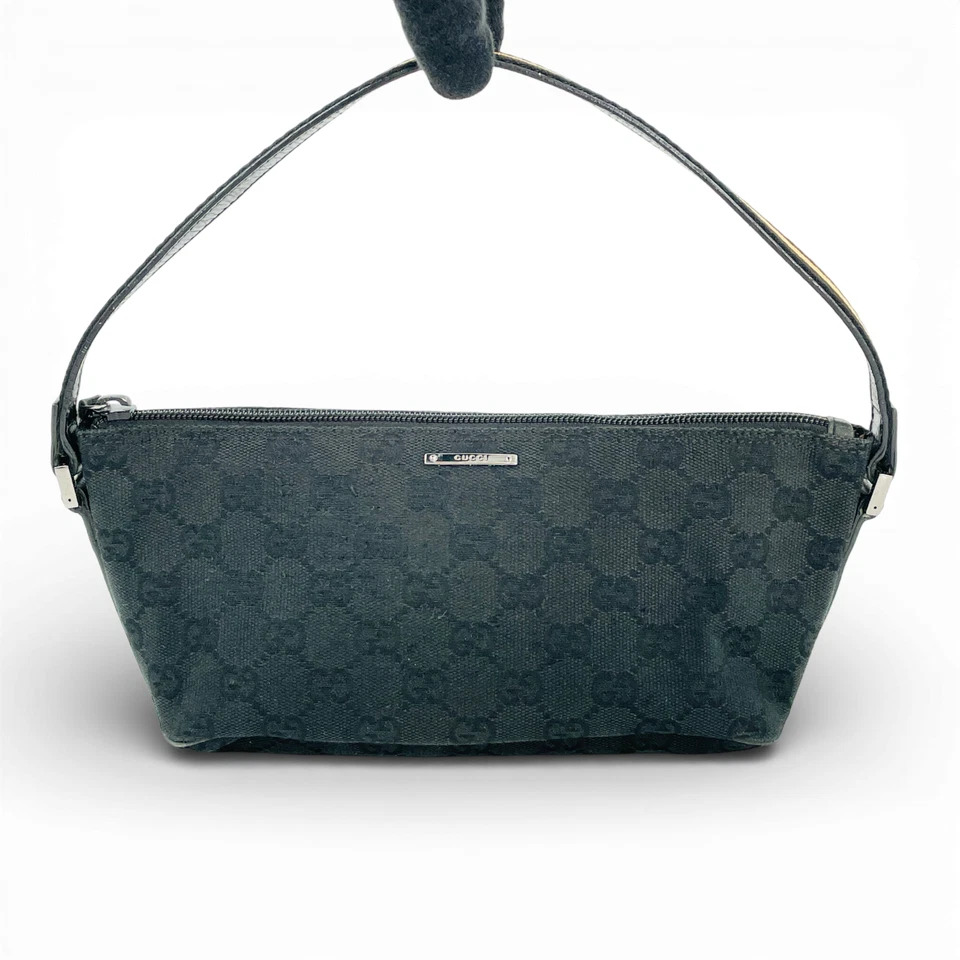 【中古】GUCCI GGキャンバス ブラック レディース アクセサリー ポーチ｜Tibi Trunk　店