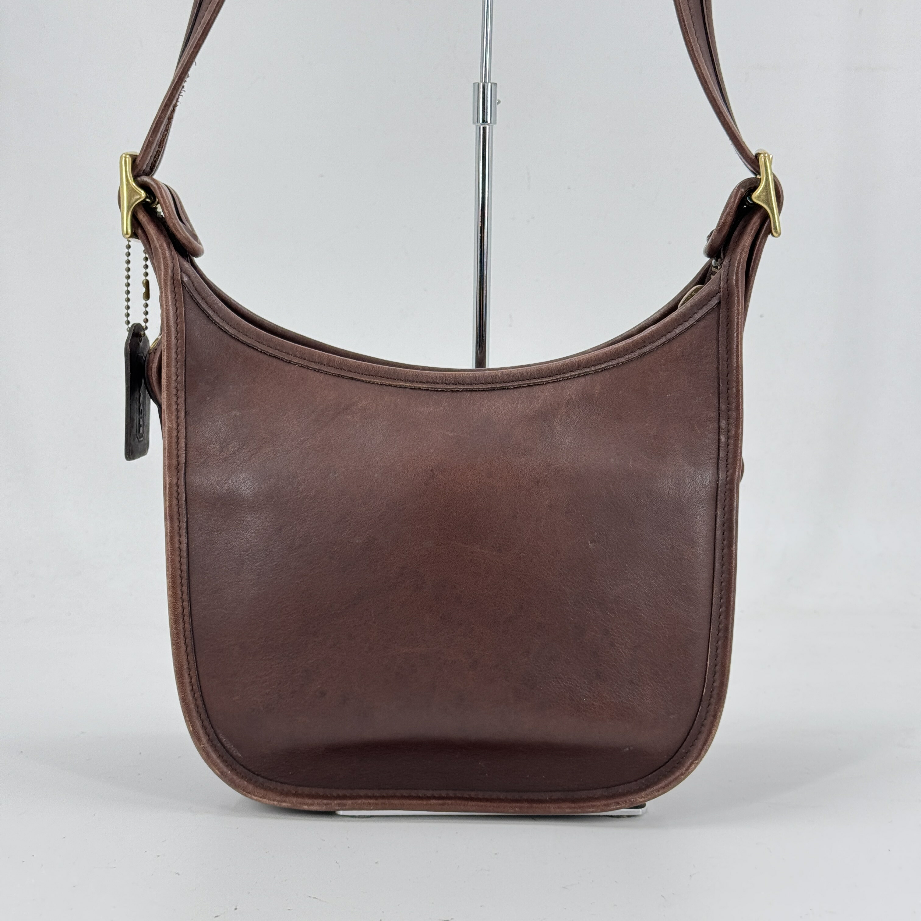 【中古】COACH オールドコーチ ブラウン ハンドクラフト レザー ショルダーバッグ|Tibi Trunk 店
