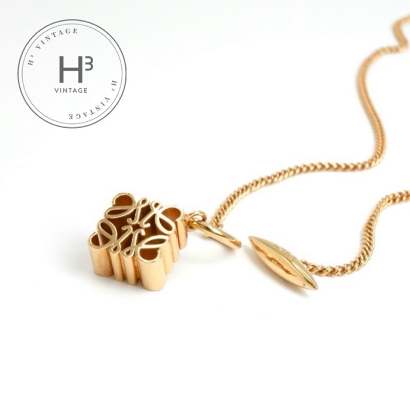 楽天市場】LOEWE ロエベ ネックレス ANAGRAM PENDANT アナグラム