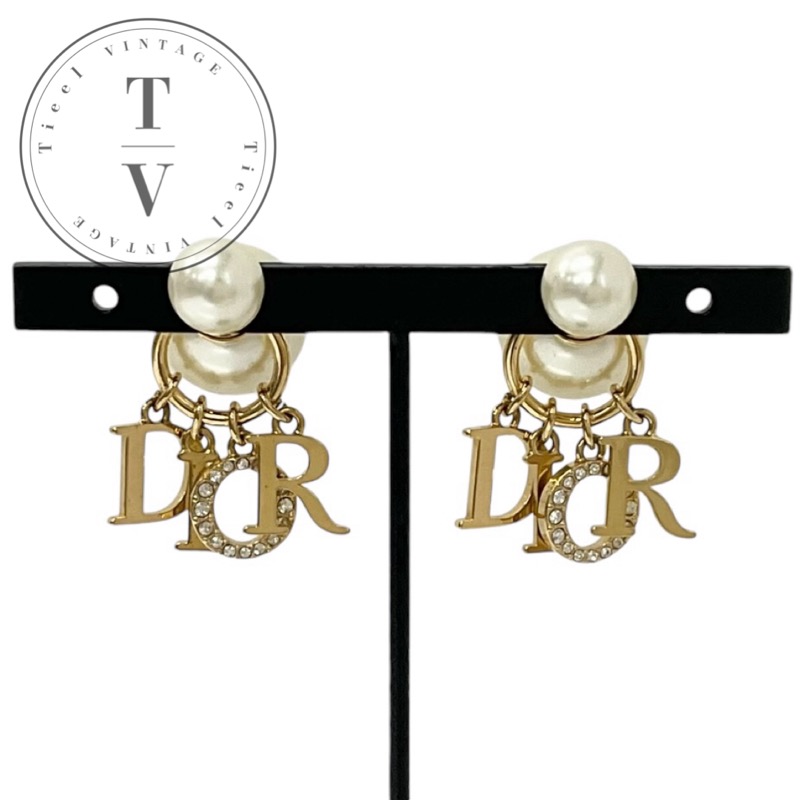 Dior ゴールド&シルバー ロゴ ピアス 楽天市場】Christian Dior ディオール ピアス ロング