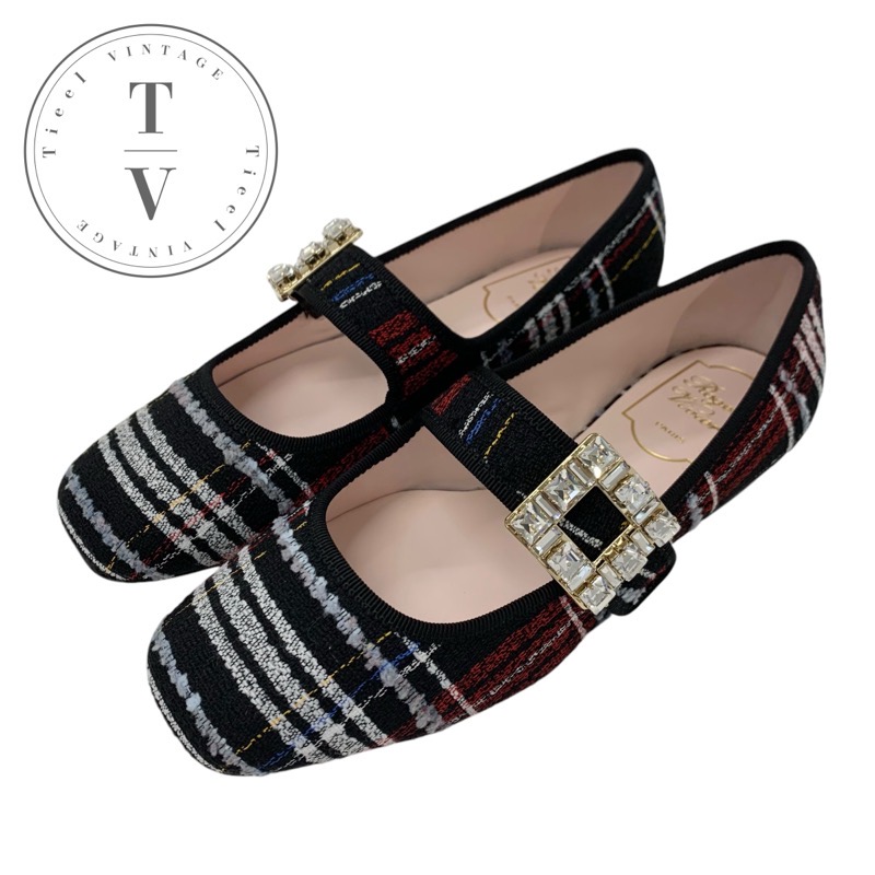 ロジェヴィヴィエ Roger Vivier トレヴィヴィエ 滑っこいシューズ 靴 シューズ 布切れ 黒いこと 白いこと 赤いこと 未当て嵌める 女性バレエダンサー ストラスバックル ビジュー 照合のしるし