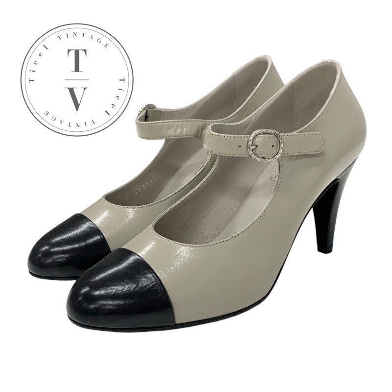 CHANEL パンプス　35 2/1 22.5 CHANEL CHANEL シャネル オープントゥパンプス ブラック 黒
