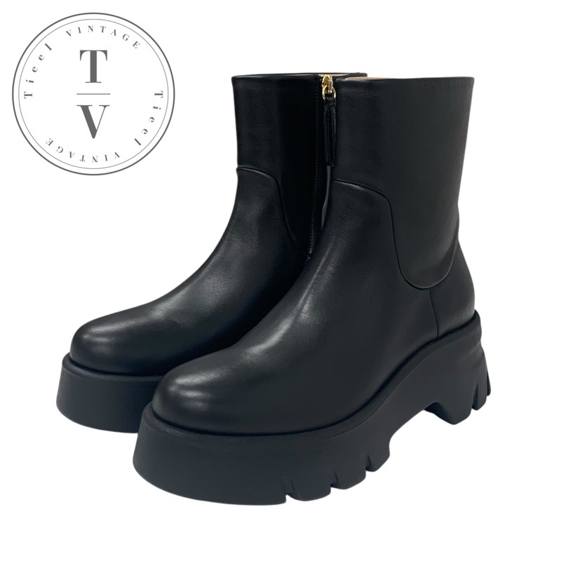 美品✨ジャンヴィトロッシ　ショートレザーブーツ　黒　本革　34 美品】Gianvito Rossi 黒 レザーブーツ ショートブーツ - メルカリ