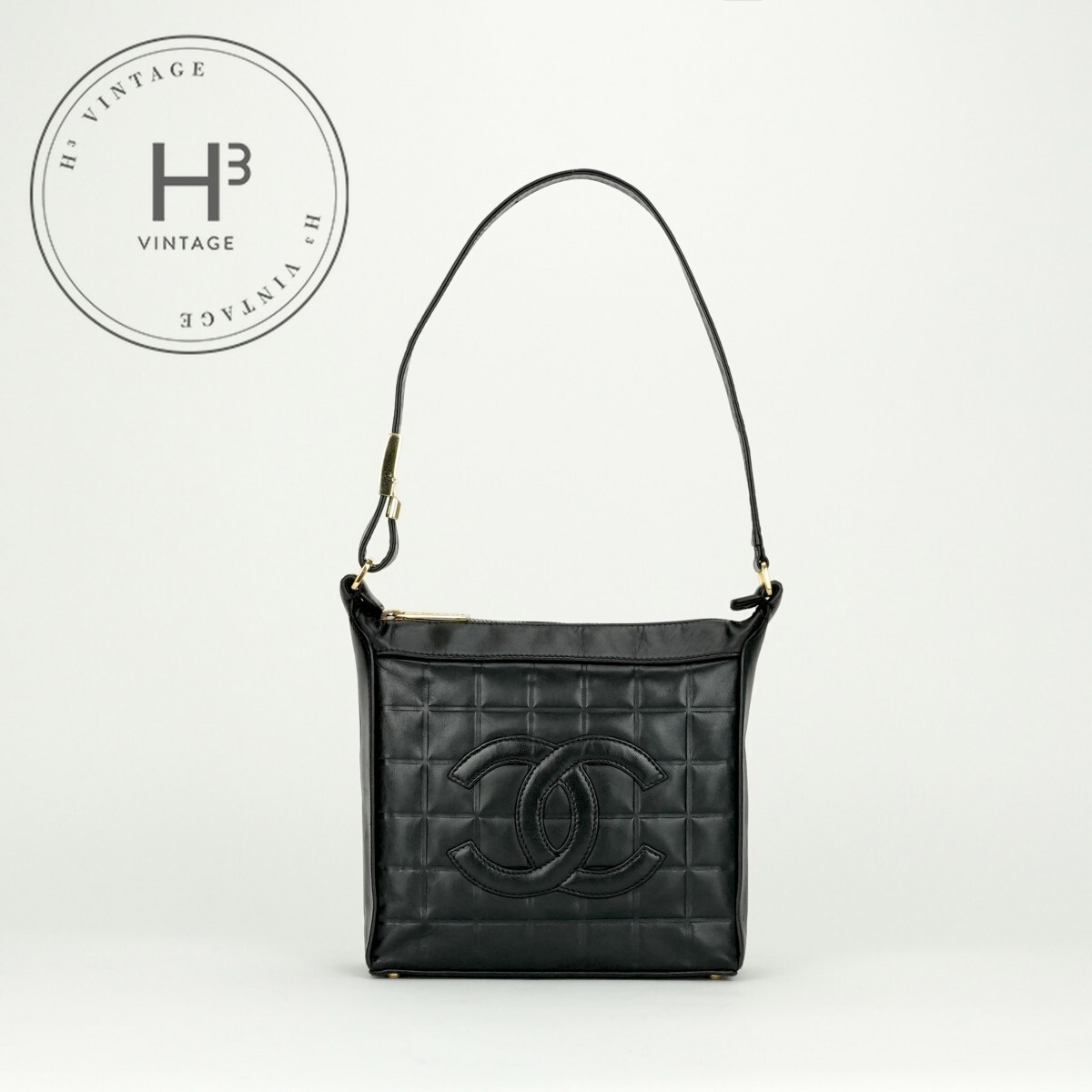 【確実.正規品】★シャネル★タイツ★チョコバー★グレー★ココマーク★ CHANEL シャネル チョコバーワイルドステッチココマークチェーン