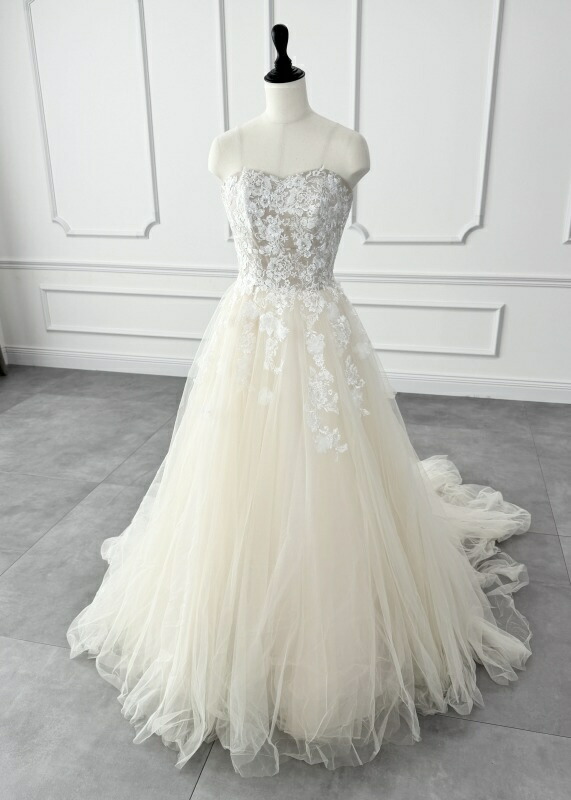 AULANOVAウェディングドレス Aライン ウェディングドレス AULANOVA（アウラノーヴァ） | 迎賓館